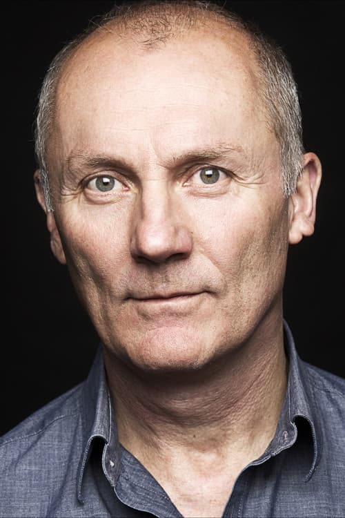 Aden Gillett profile photo