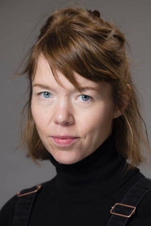 Anna Maxwell Martin profile photo