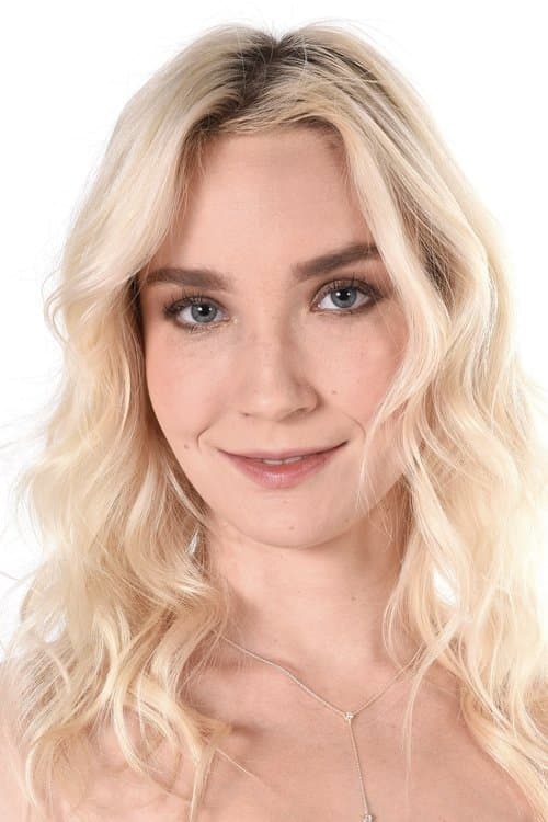 Claire Roos profile photo