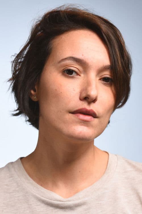 Cláudia Jouvin profile photo