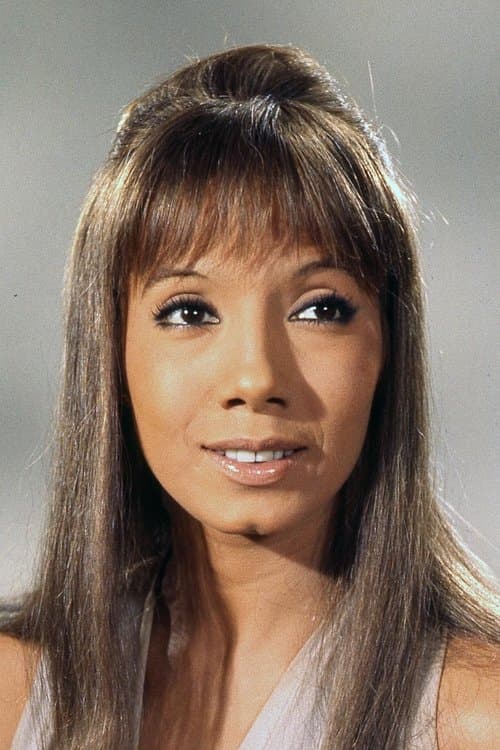 Rosenda Monteros profile photo