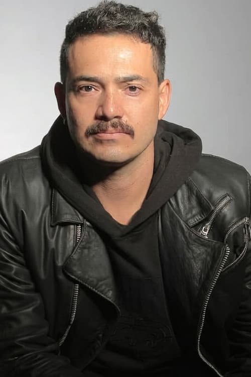 Julián Mora profile photo