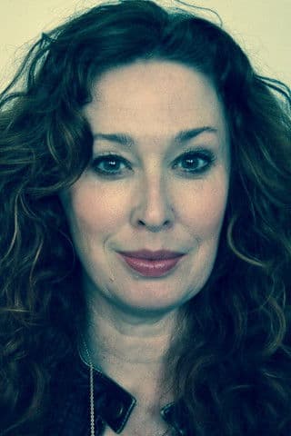 Mylinda Hull profile photo