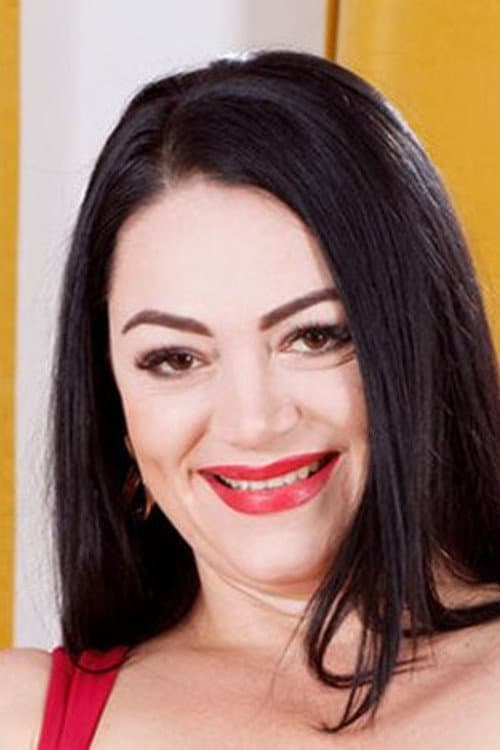 Klara Devine profile photo