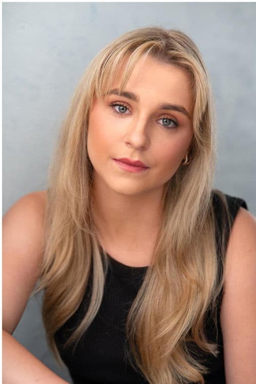 Isabelle Clare profile photo