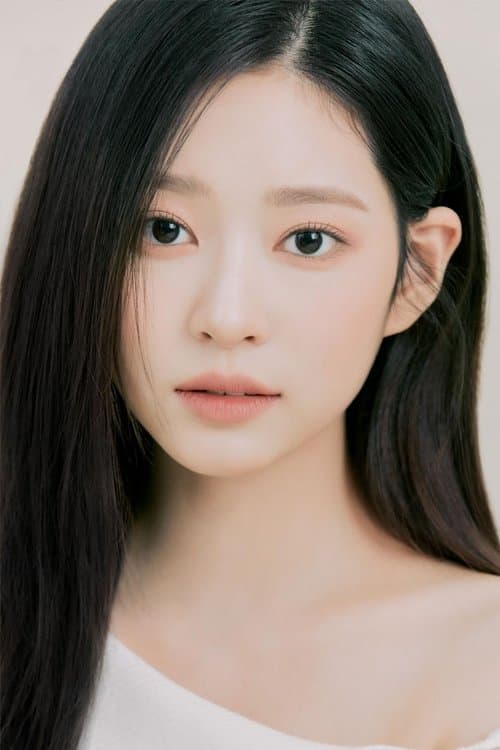 Kim Min-ju profile photo