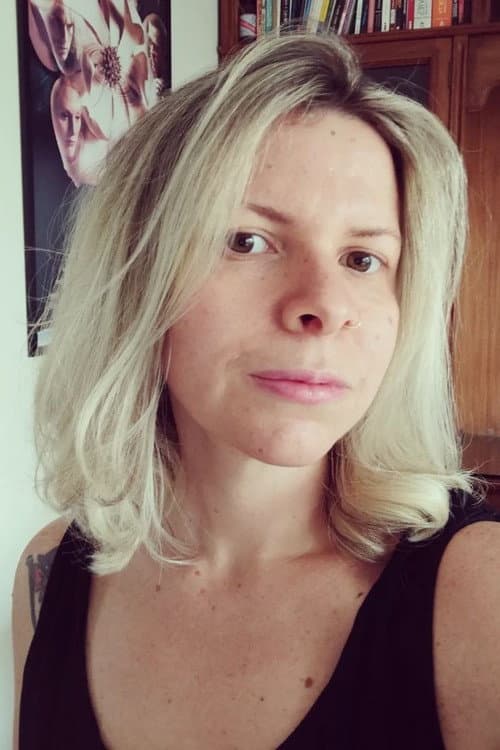 Thais Falcão profile photo