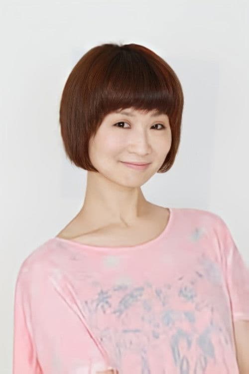 长谷瞳 profile photo