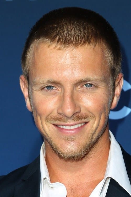 Charlie Bewley profile photo