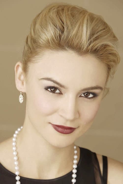 Samaire Armstrong profile photo