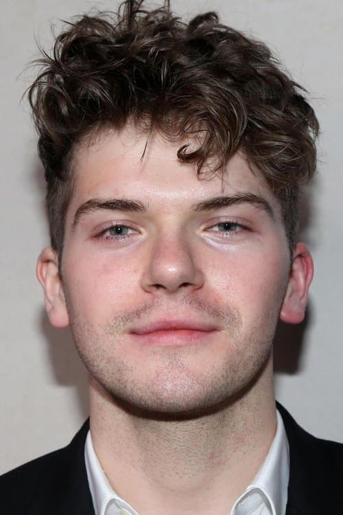 Colton Ryan profile photo