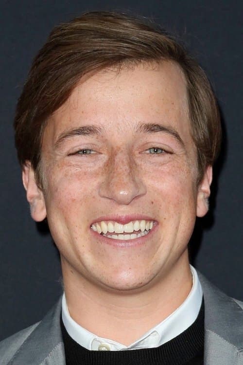 Skyler Gisondo profile photo