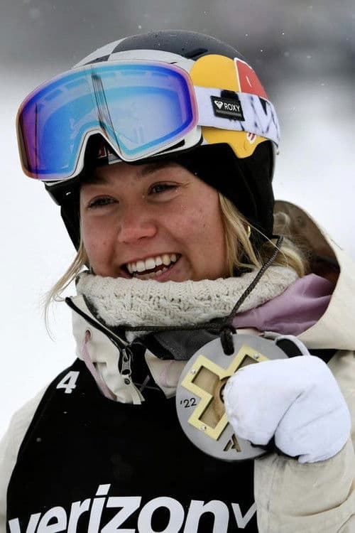 Tess Ledeux profile photo