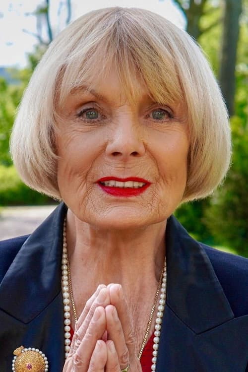 Karyn von Ostholt profile photo