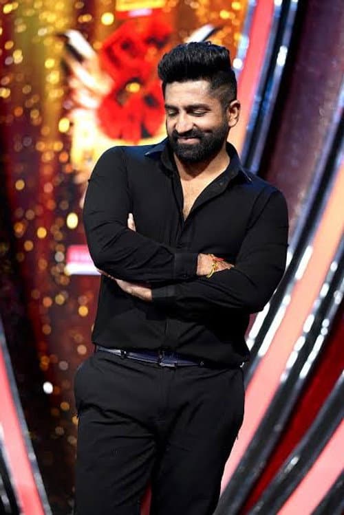 V J Shekar profile photo