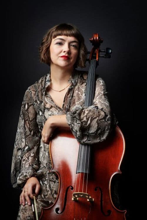 Neyla Pekarek profile photo