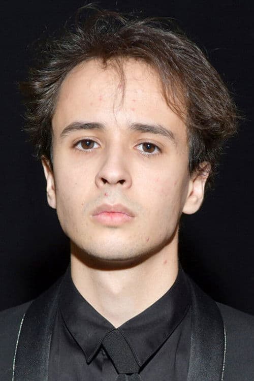 Slava Marlow profile photo