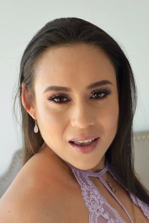 Carmela Clutch profile photo