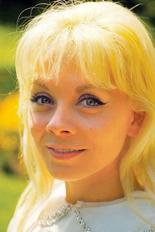 Isabelle Aubret profile photo