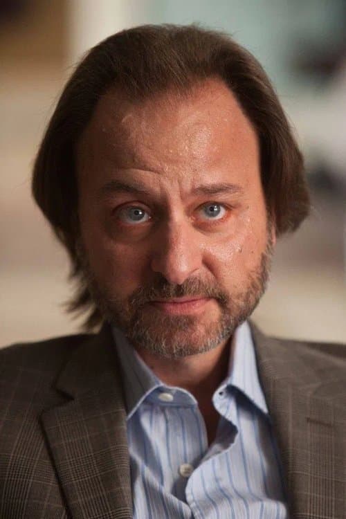 Fisher Stevens profile photo