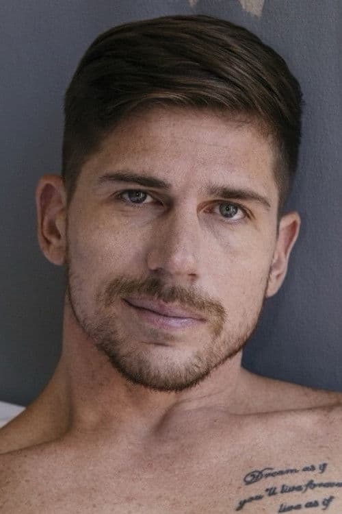 Derek Spears profile photo