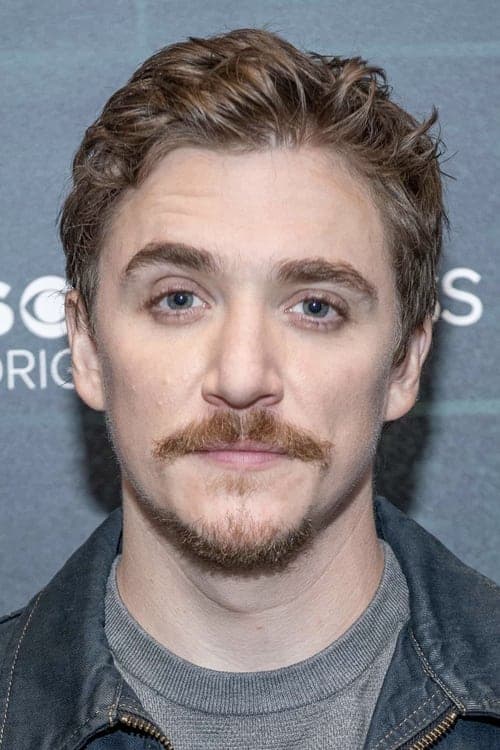 Kyle Gallner profile photo