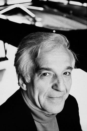 Vladimir Ashkenazy profile photo
