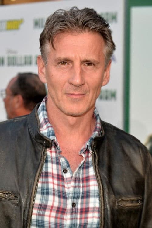 Christopher Stanley profile photo