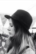 Chloë Wicks profile photo