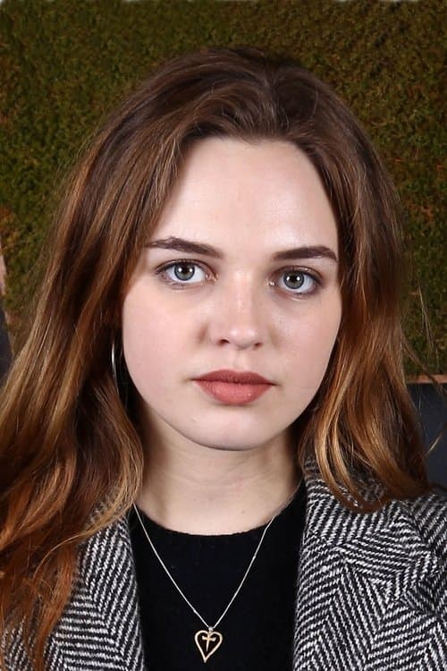 Odessa Young profile photo