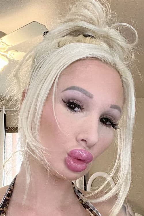 Winter Rae profile photo