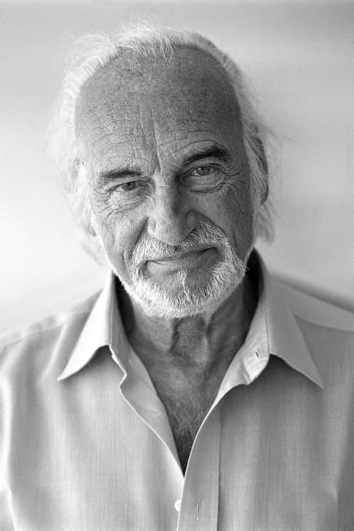 Héctor Alterio profile photo