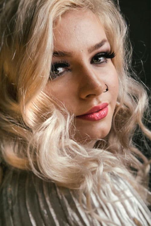 Sierra Loxton profile photo