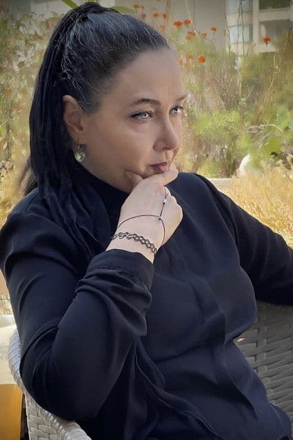 Katayoun Riahi profile photo