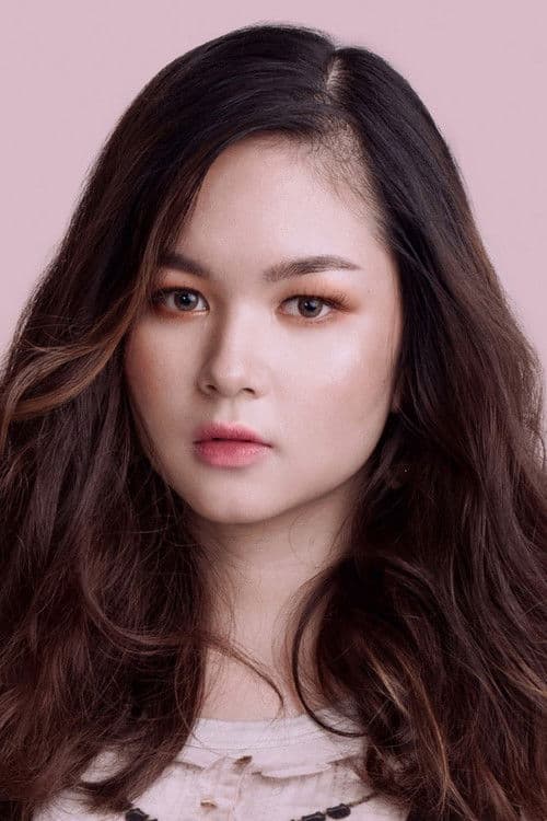 Eliza Pineda profile photo