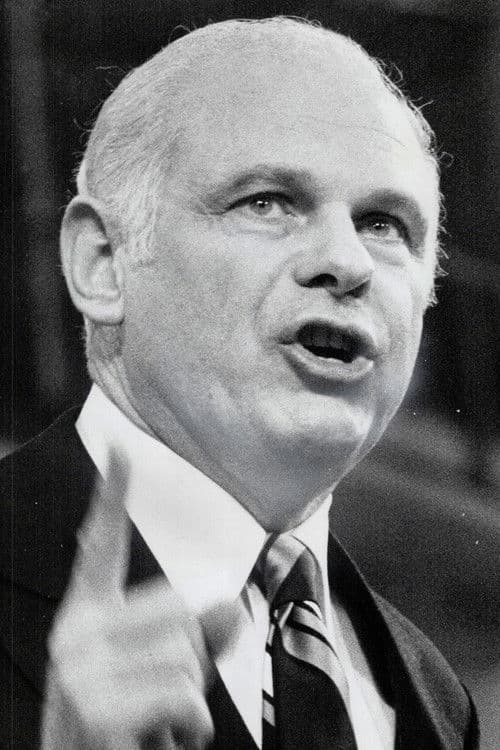 Paul Hellyer profile photo
