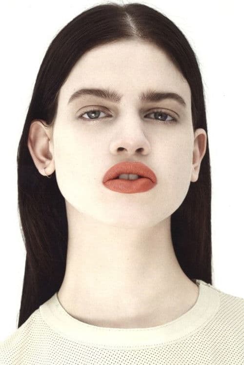 Lily McMenamy profile photo