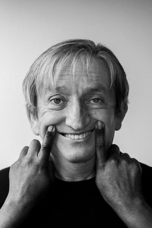 Diego León Hoyos profile photo