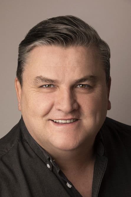 Simon Delaney profile photo