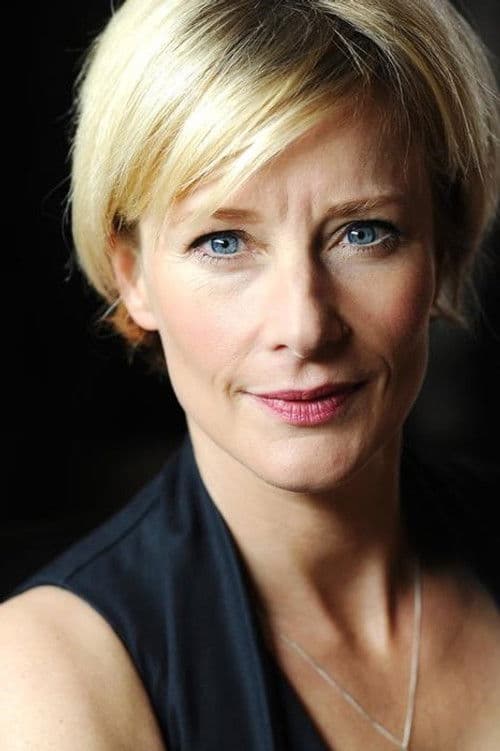 Julia Farino profile photo