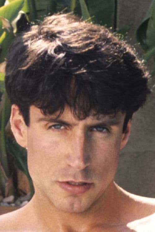 Luc Colton profile photo