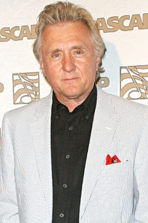 Hawk Wolinski profile photo