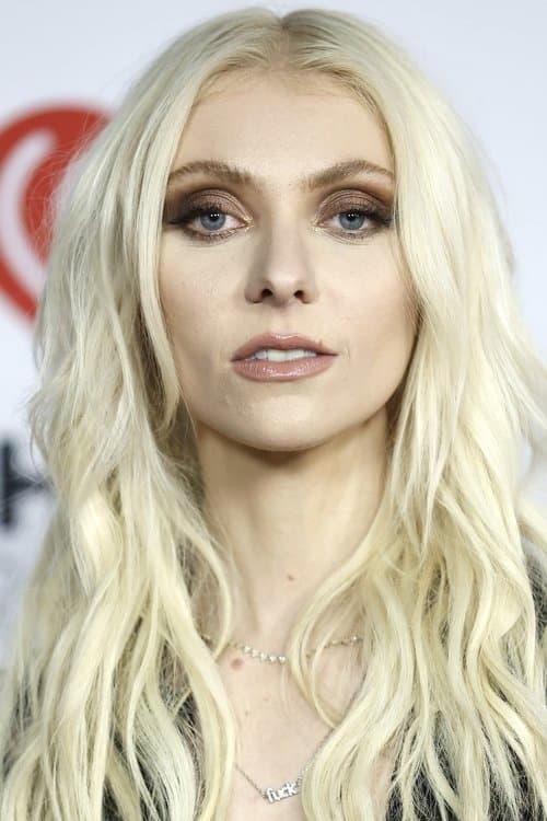 Taylor Momsen profile photo