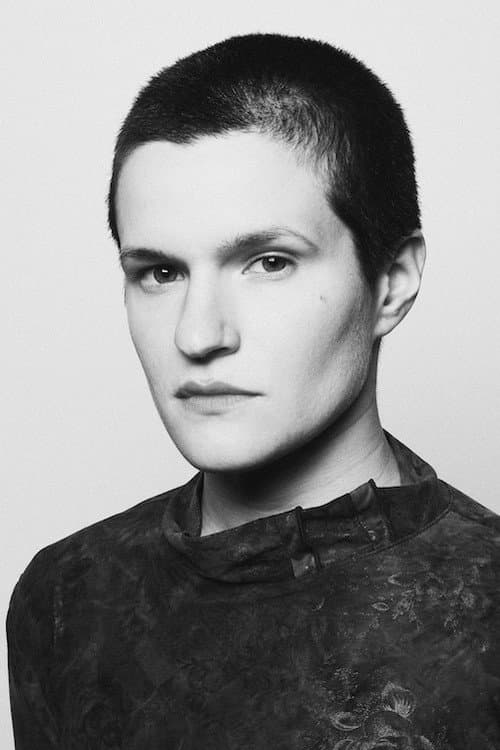 Adrianne Lenker profile photo