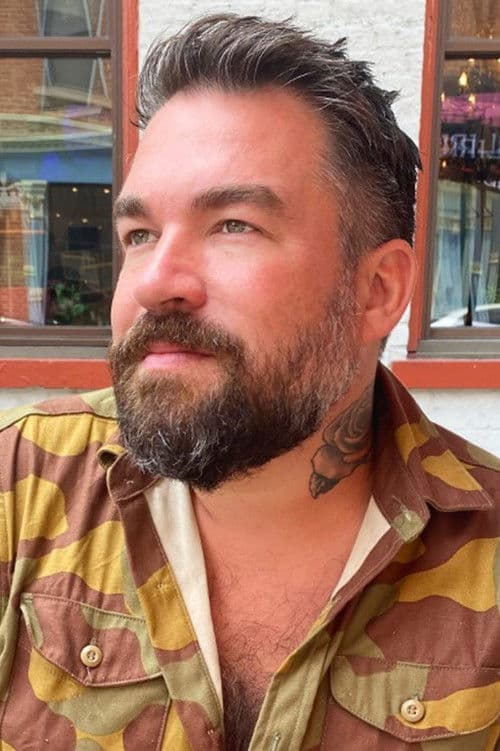 Isaac Fitzberald profile photo