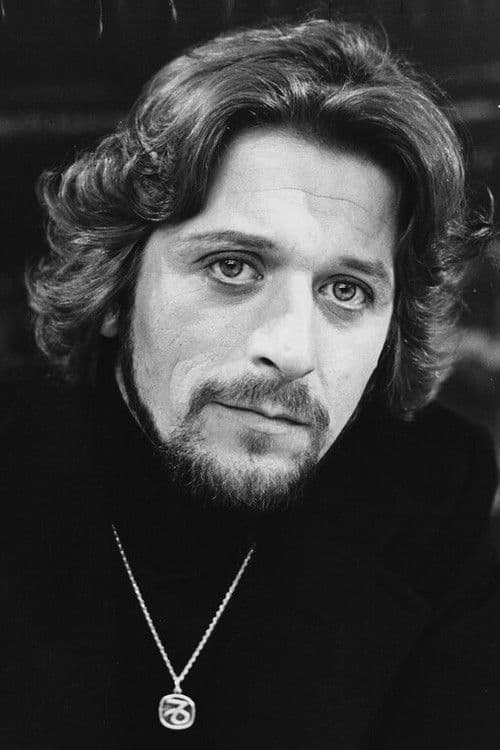 Albert Millaire profile photo