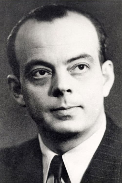 Antoine de Saint-Exupéry profile photo