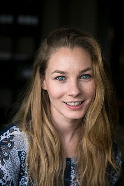 Emöke Zsigmond profile photo