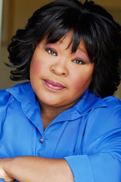 Ellia English profile photo