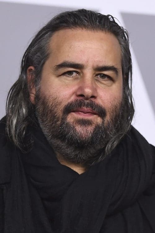 Hoyte van Hoytema profile photo